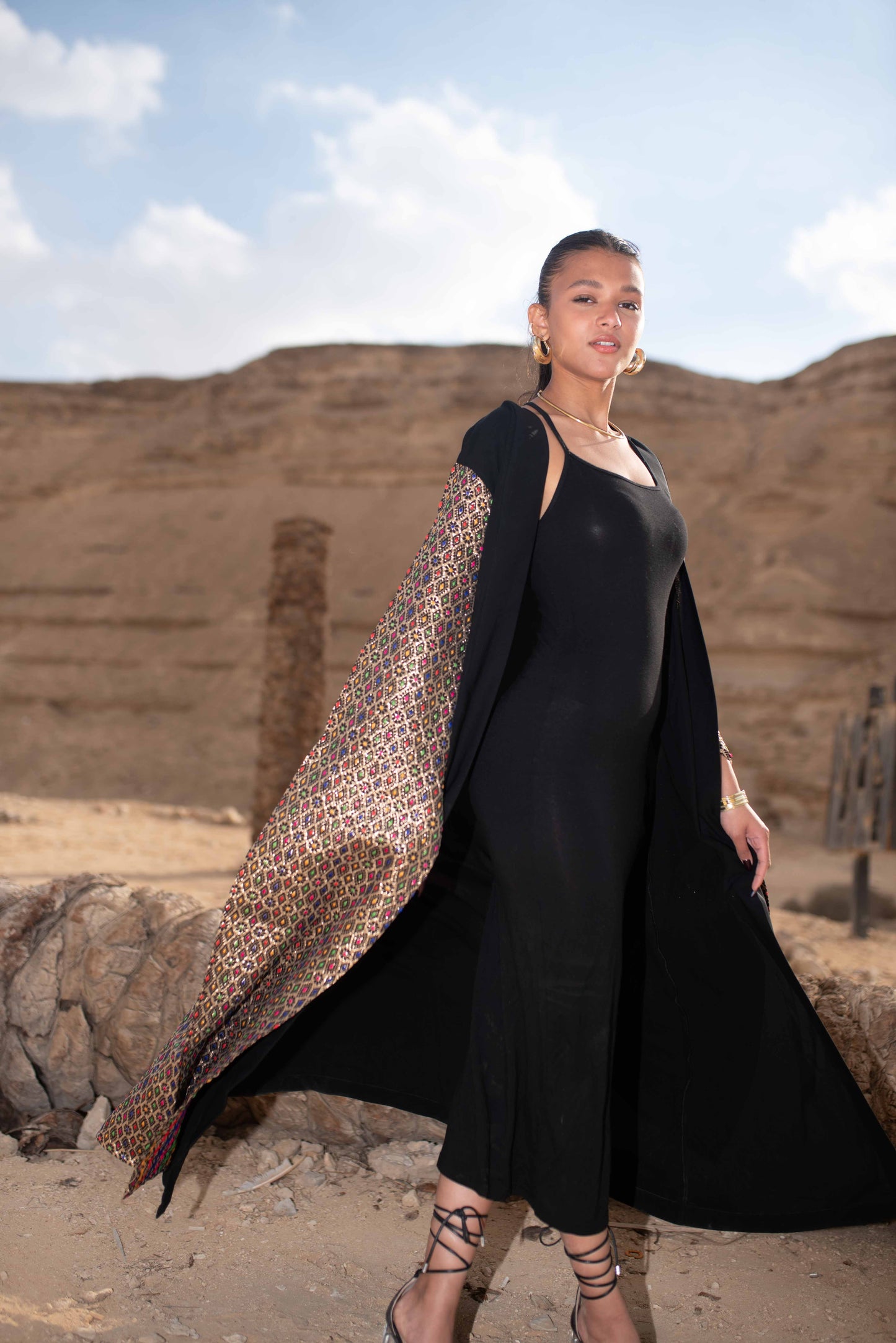 DIRA INDIAN KAFTAN IN BLACK