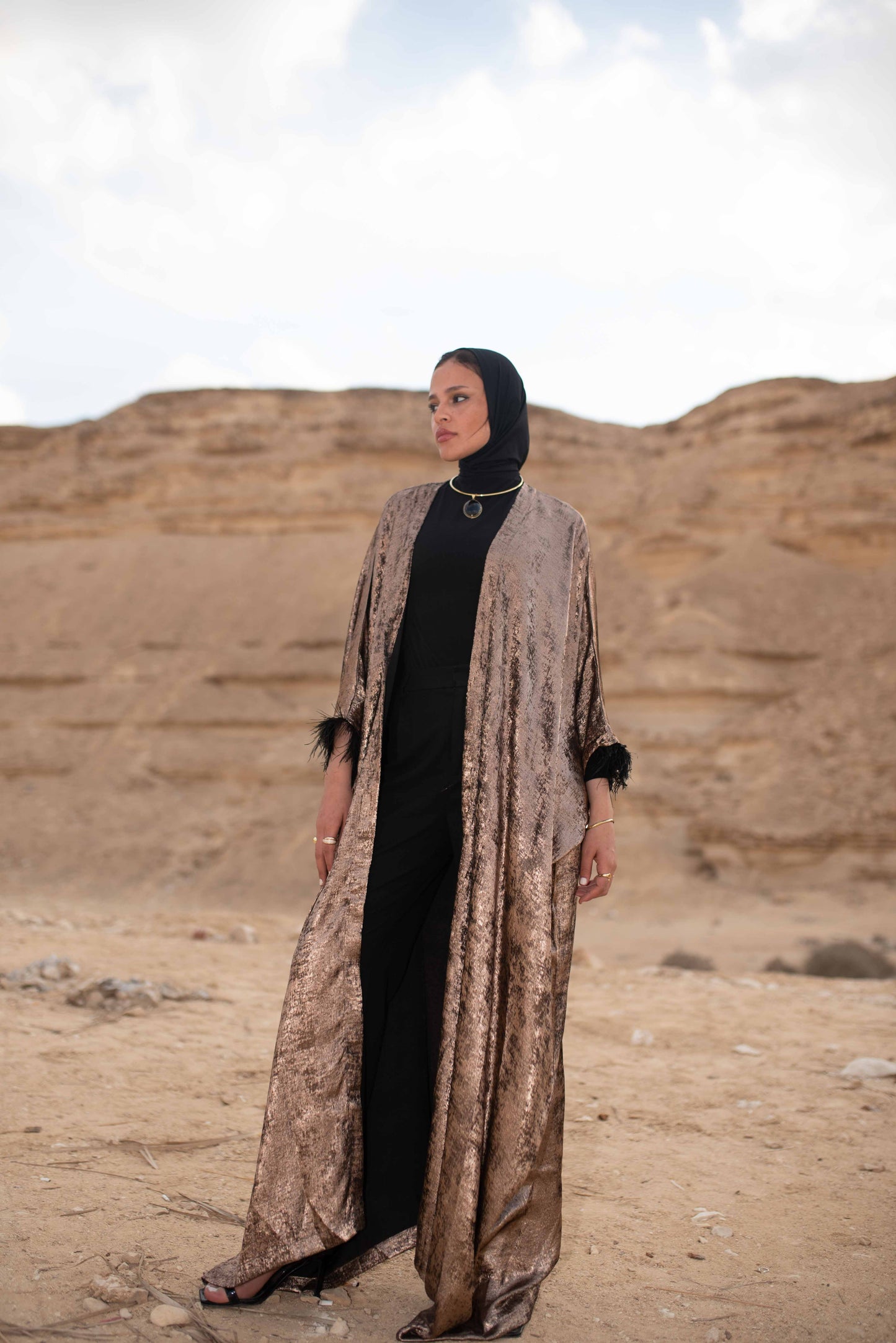 LAYALI SHIMMER ABAYA IN CHAMPAGNE