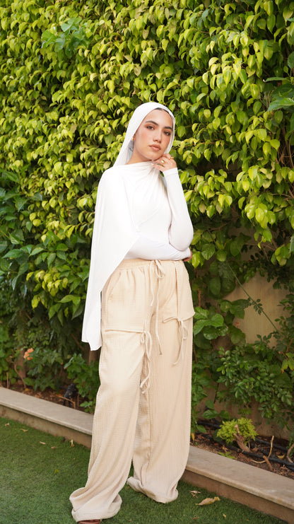 LARGE POCKET PANTS IN BEIGE