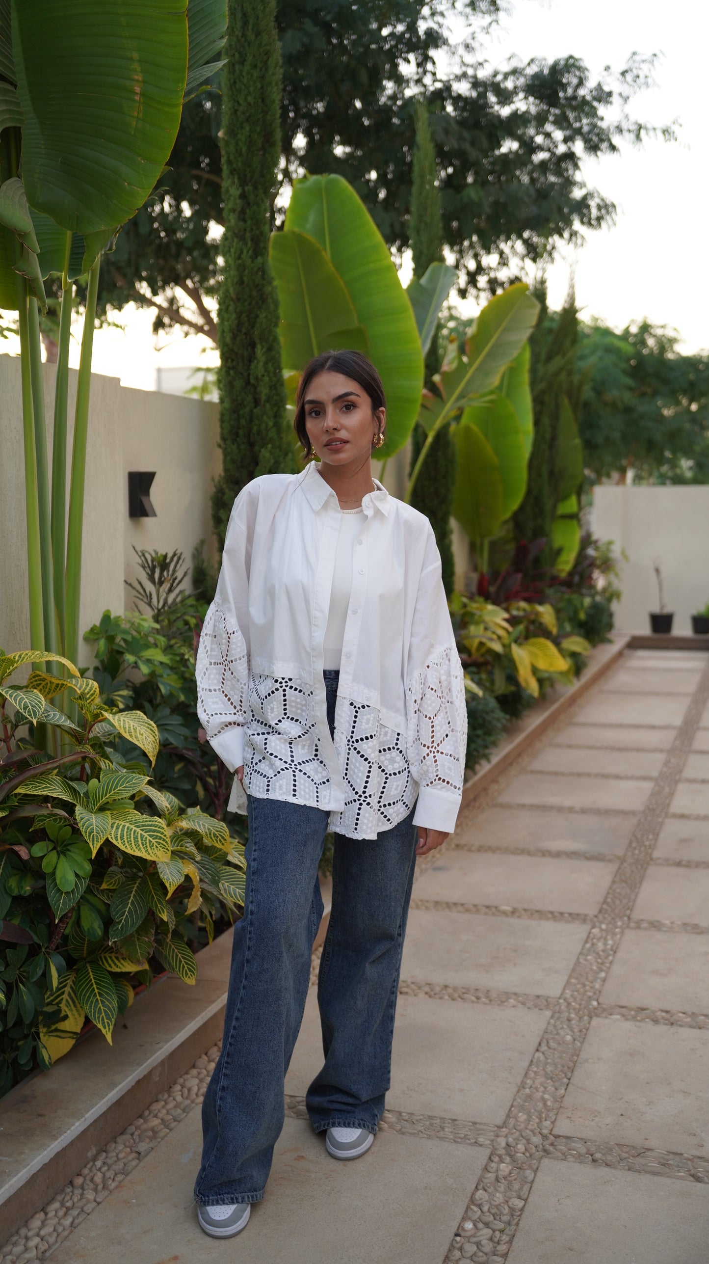 SANGLO POPLIN SHIRT IN WHITE